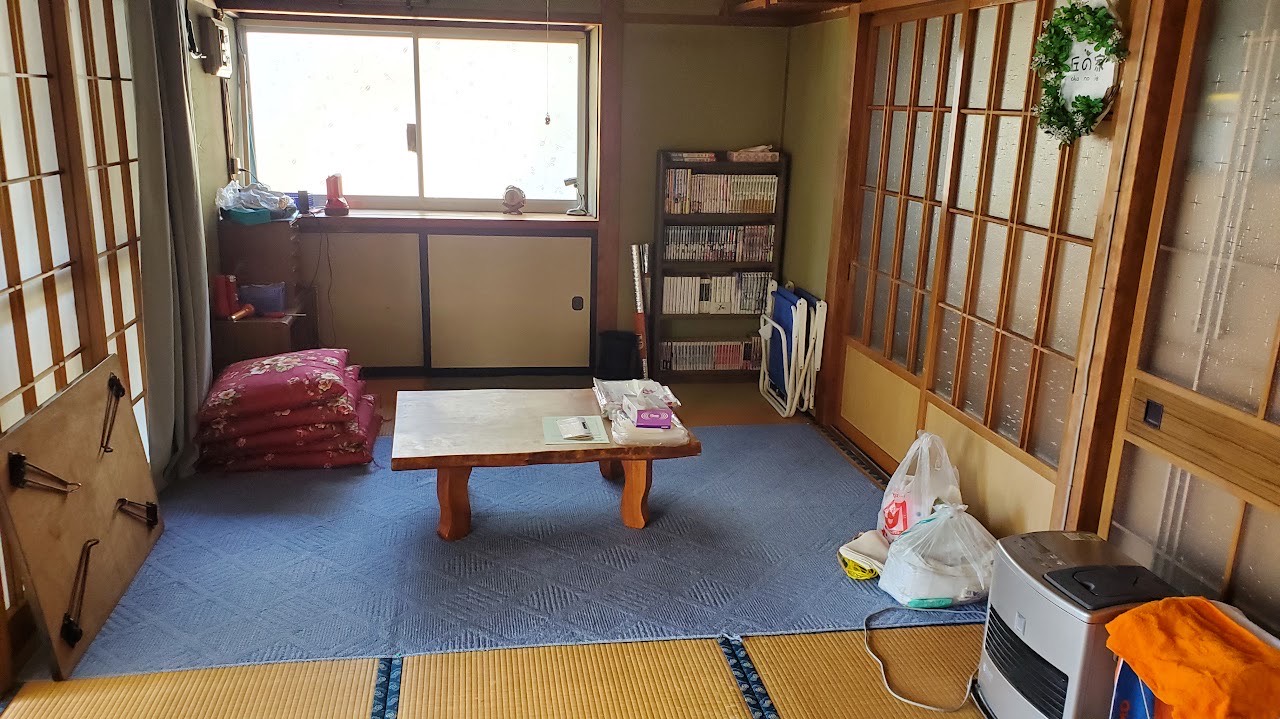 居間(共用スペース)